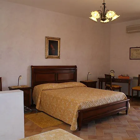 Diana Bed & Breakfast 4*